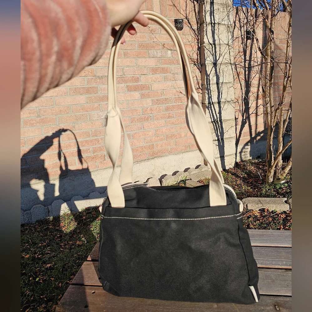 NWT vtg. Liz Claiborne canvas tote bag - Picture 5 of 8